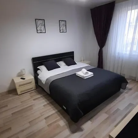 Ultracentral Park Retreat